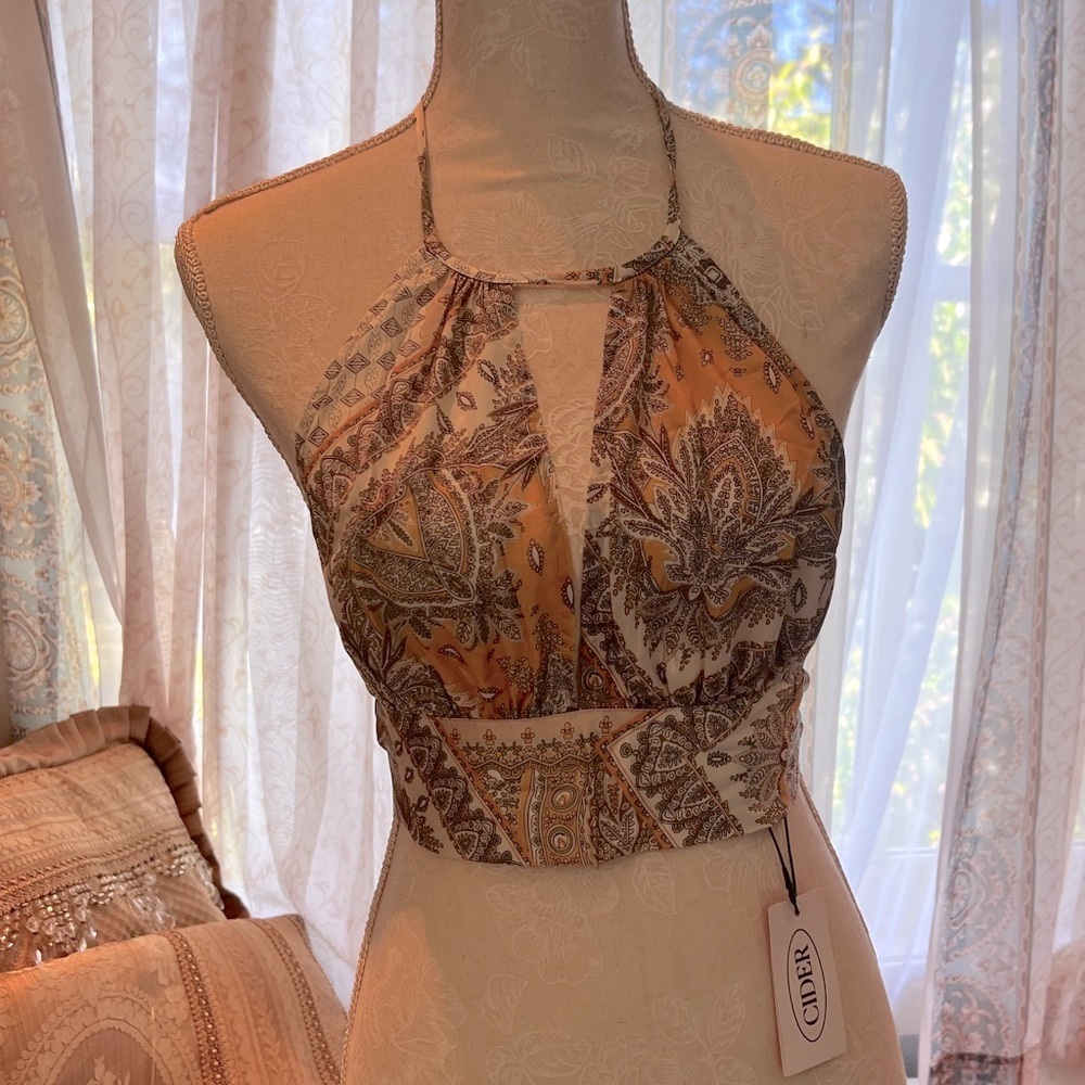 70’s Tie Crop Top